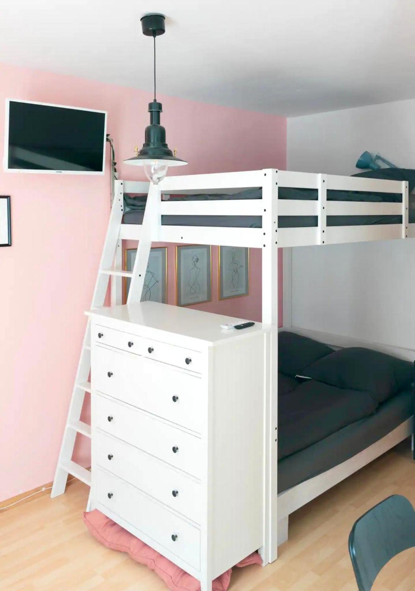 Apartment Ruhige Beim Dresdner Panometer Mit Gratis Parkplatz Dresden